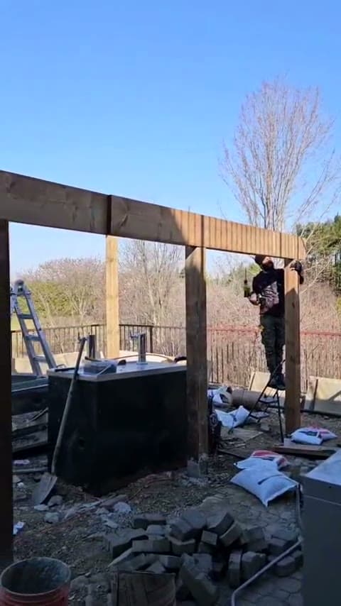 Timber frame going up — Global Construction Homes job site