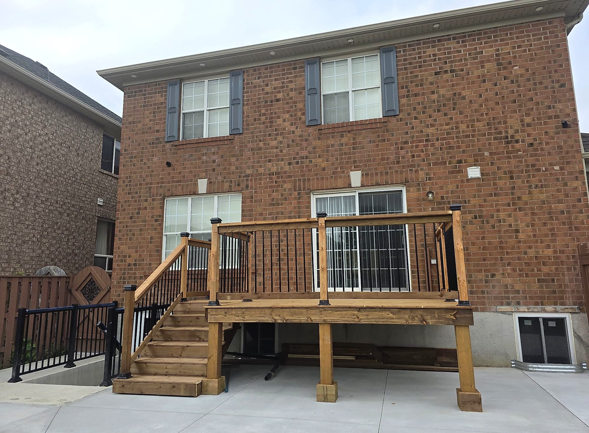 Deck & Gazebo